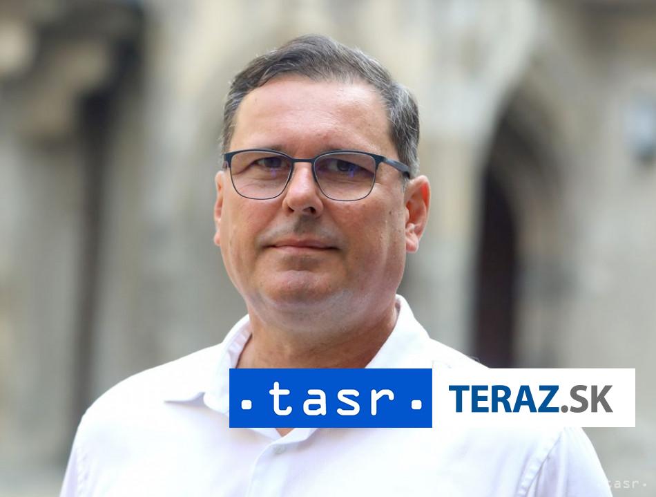 poslanec jozef jezik sa bude uchadza o post primatora mesta zvolen