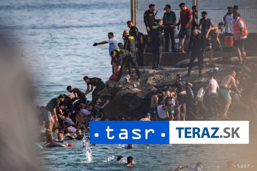 prve odhady do spanielskej ceuty preniklo priblizne 49000 migrantov