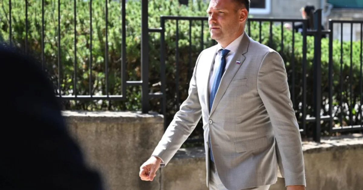 Ako reaguje koalícia na odvolanie T. Tarabu?