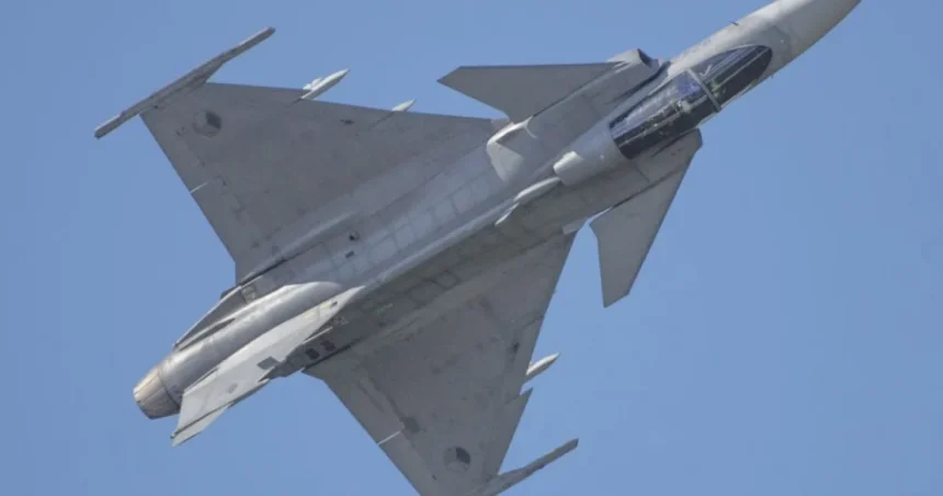 České gripeny v noci vzlietli nad Poľsko na rozkaz NATO