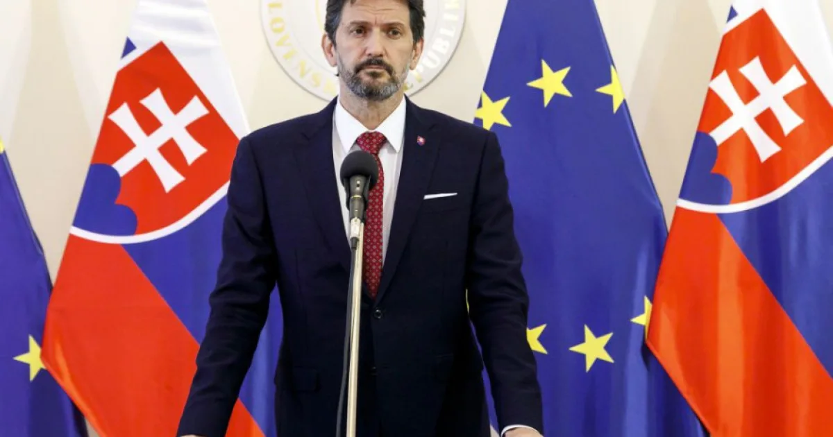 Kaliňák odmieta konflikt záujmov pri vojenských nákupoch