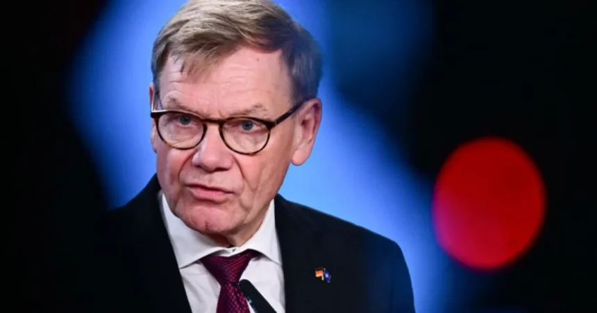 Nemecký minister vyzval Lavrova, aby Rusko prestalo eskalovať napätie