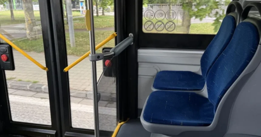 Osobitný cestovný preukaz: Seniori nad 70 rokov získajú ďalšie výhody