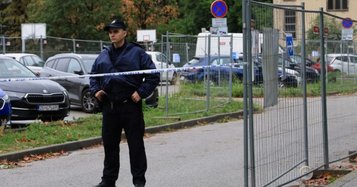 Šok v škole: Útočník dobodal žiaka a zranil aj dievča