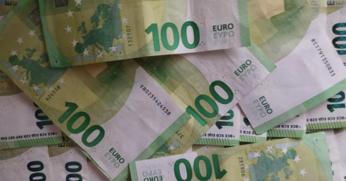 Štát si po letnej pauze požičal v aukcii dlhopisov 603 miliónov eur