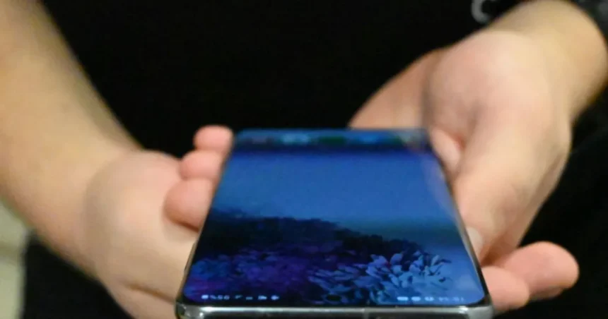 ZLODEJI MAJÚ NOVÉ PRAKTIKY: Experti varujú pred podvodnými SMS