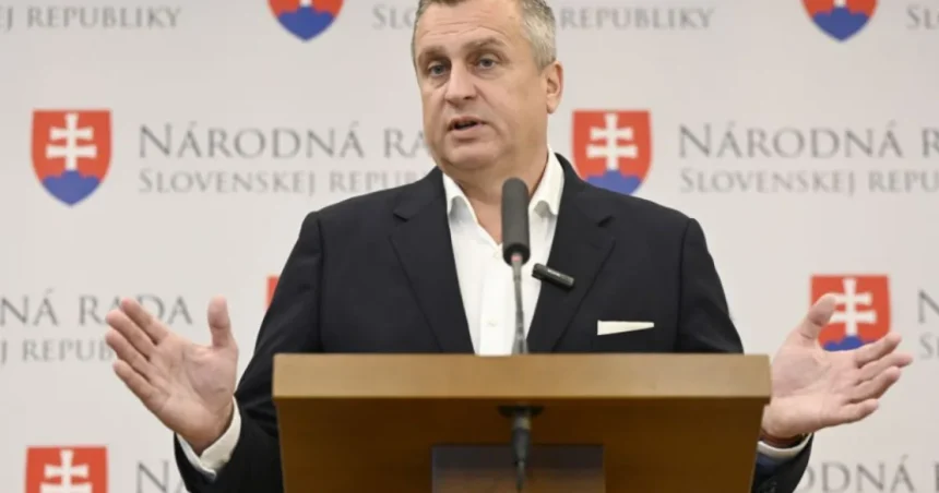 Danko očakáva, že Fico začiatkom týždňa predstaví Kuffu ako kandidáta na ministra