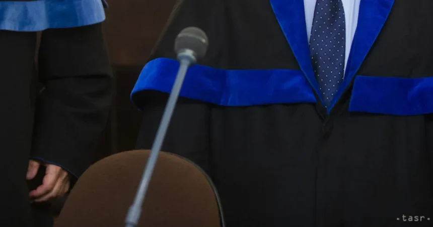 Maďarský súd rozhodol o väzbe pre bývalého ministra Hankóa