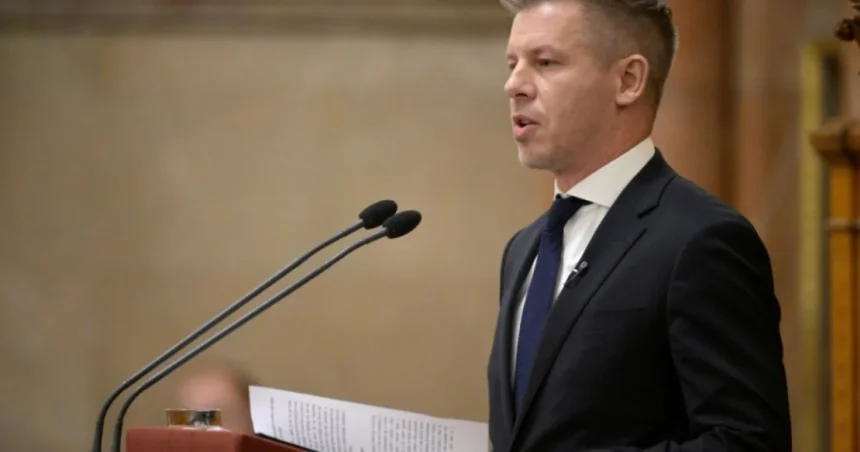 Magyar predstavil v parlamente tézy rozpočtu na rok 2027