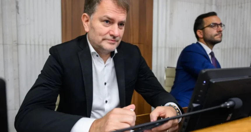 Matovič chce o koalícii rokovať s Gröhlingom