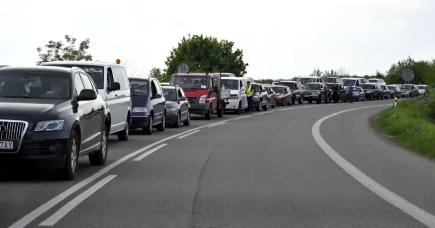 Na D1 pri Levoči smerom od Prešova sa tvoria kolóny, polícia varuje vodičov