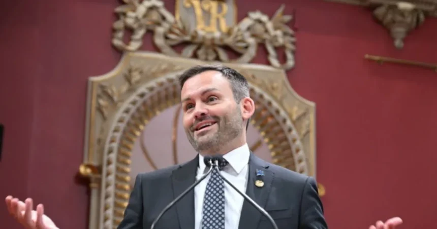 Nový quebecký premiér zložil prísahu bez zástupcov monarchie