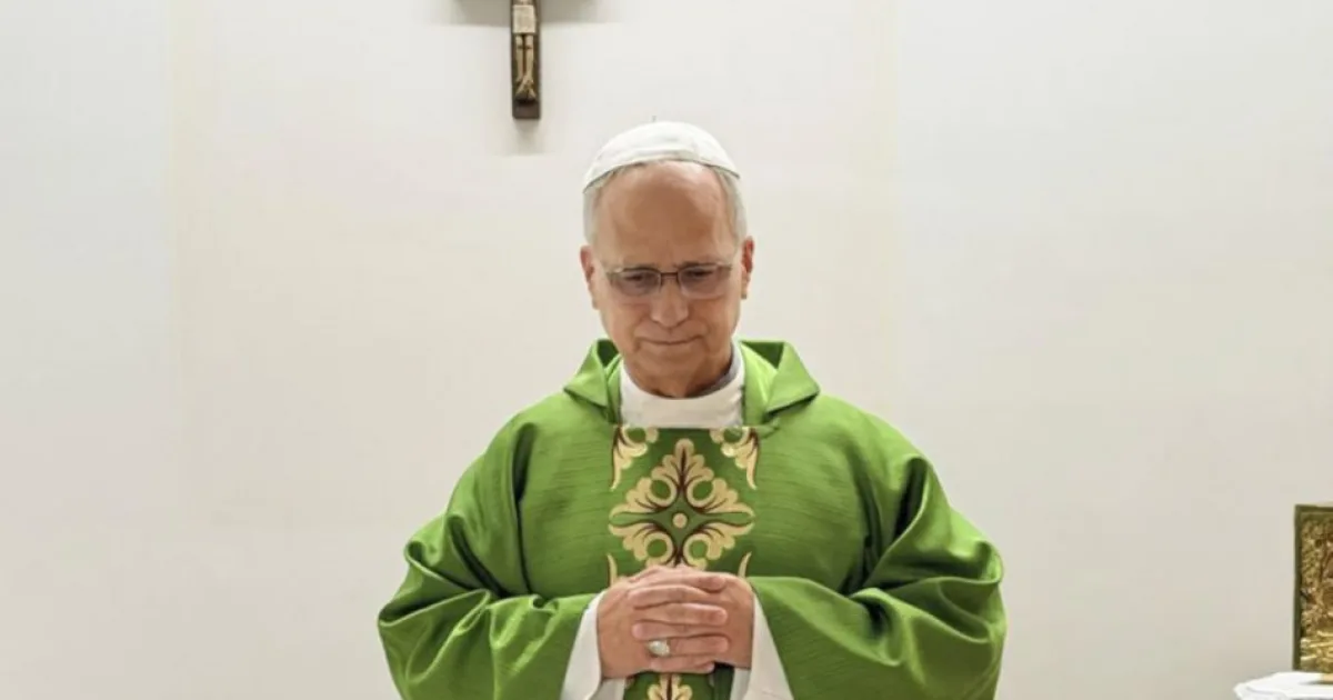 Pápež Lev XIV. sa podľa Vatikánu zotavuje