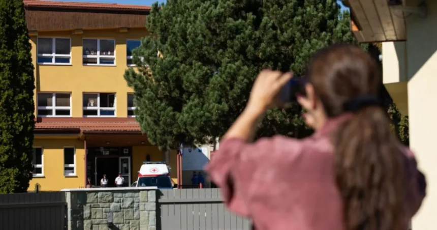 Po útoku v škole v Staškove zomrela druhá obeť, žiačka