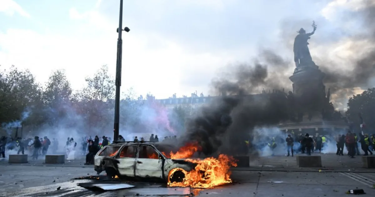 Protesty vo Francúzsku: Nemecko vyzýva na opatrnosť pri cestách