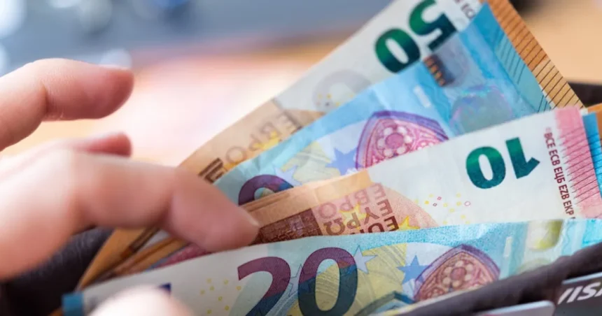 Reálne mzdy na Slovensku v 2. štvrťroku klesli