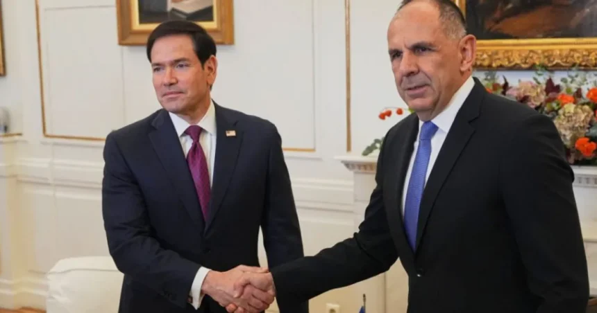 Rubio v Aténach: Teherán už nemá Hormuzský prieliv pod kontrolou