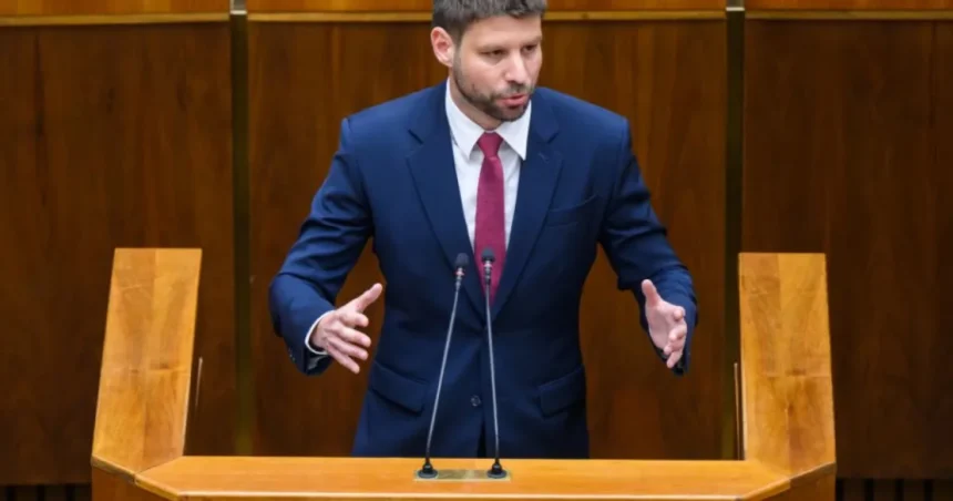 Šimečka: Rozpočet znamená najrýchlejšie zadlžovanie SR od roku 2012