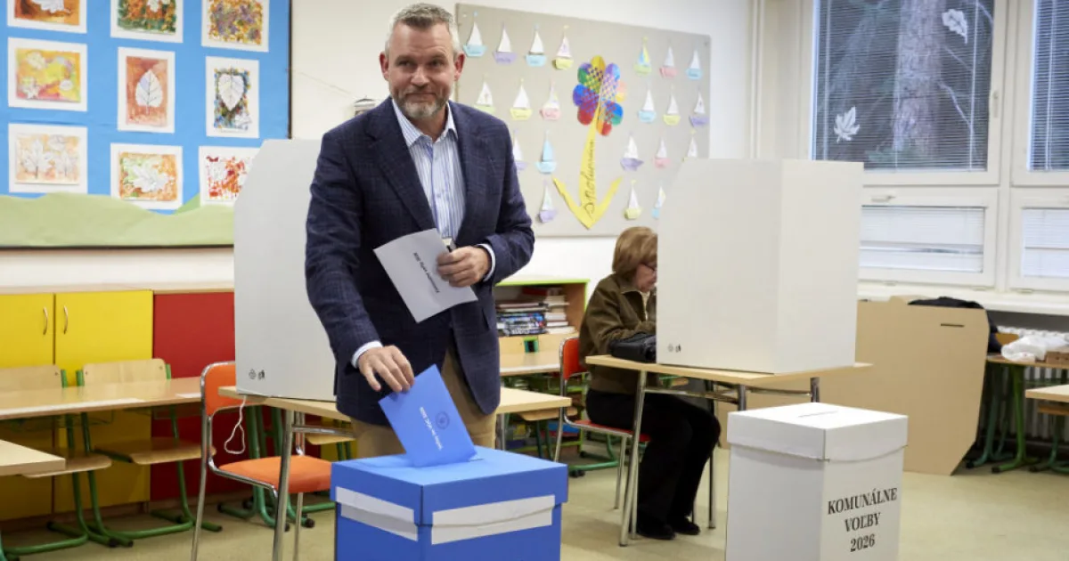 VIDEO: Prezident SR odvolil v B. Bystrici, v rade čakal pol hodiny